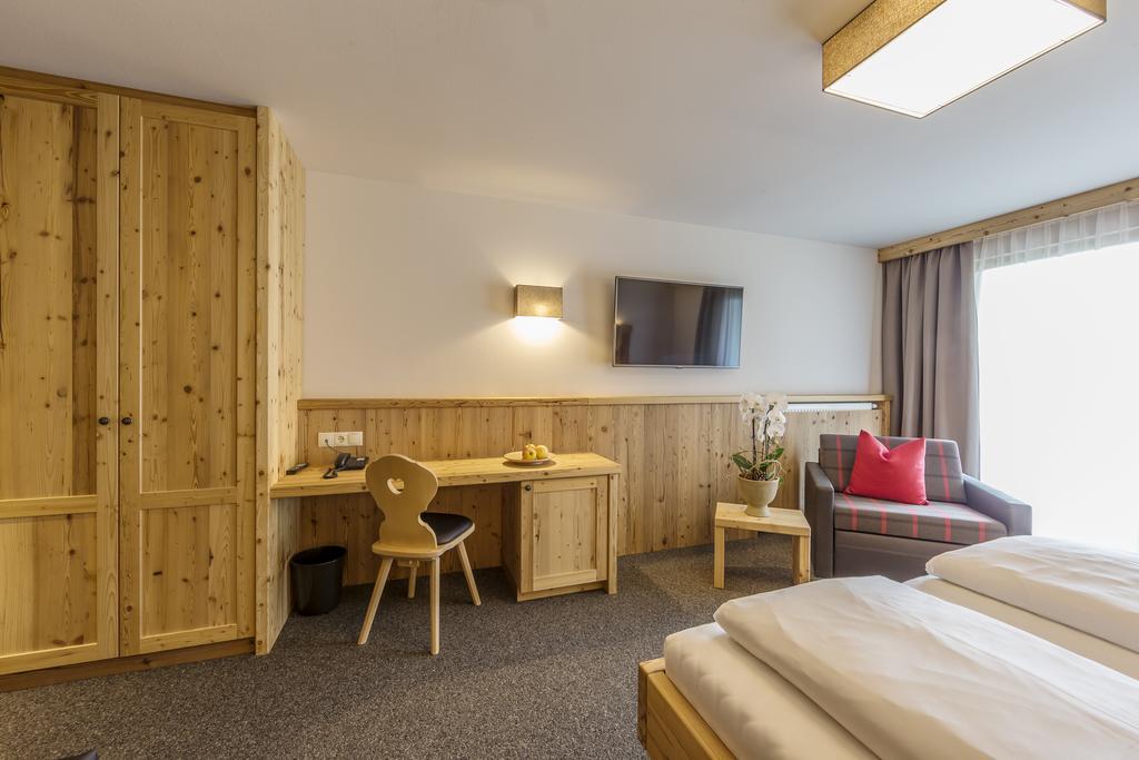 Hotel Anewandter ブルーニコ エクステリア 写真