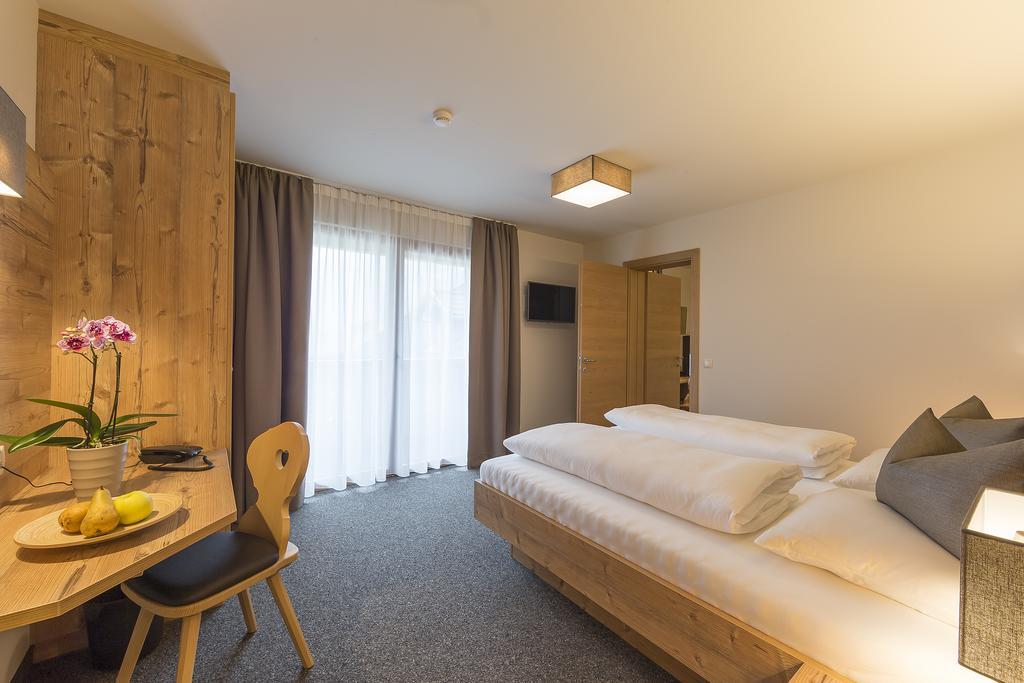 Hotel Anewandter ブルーニコ エクステリア 写真