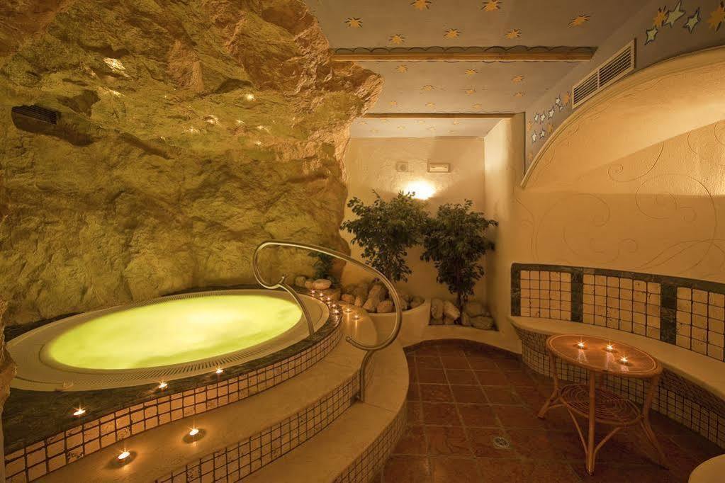Hotel Anewandter ブルーニコ エクステリア 写真